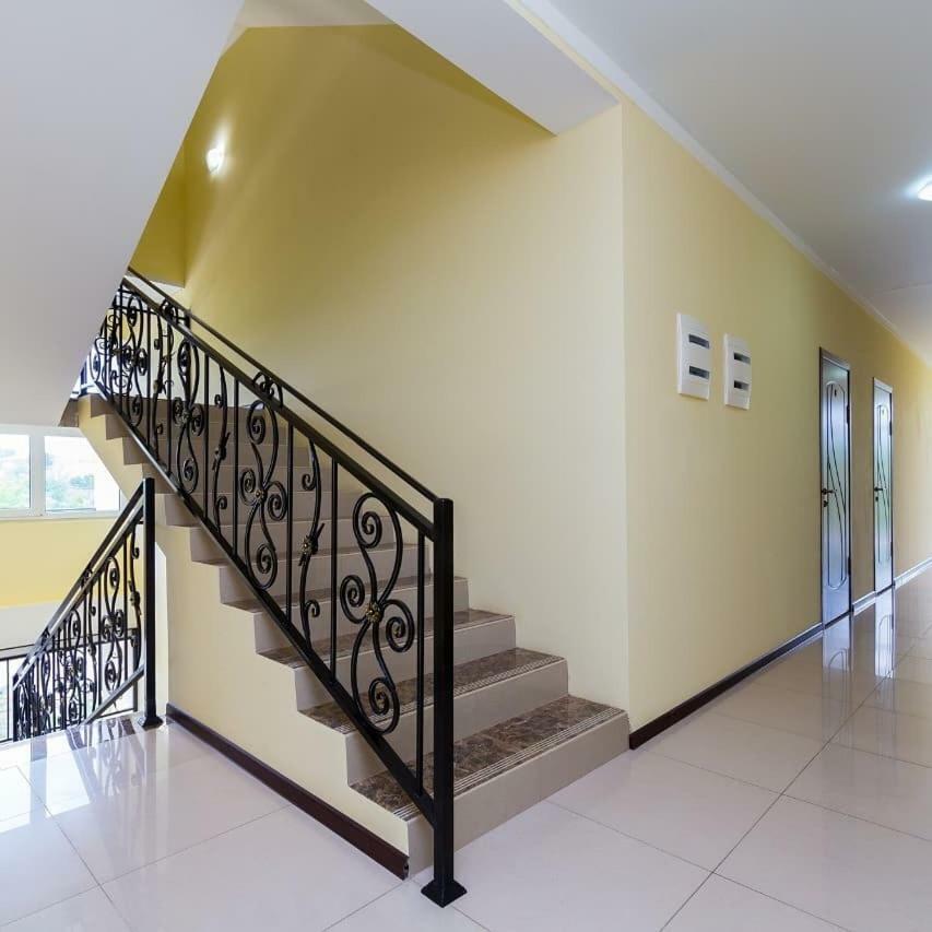 Sariya Hotel Kheivani ภายนอก รูปภาพ